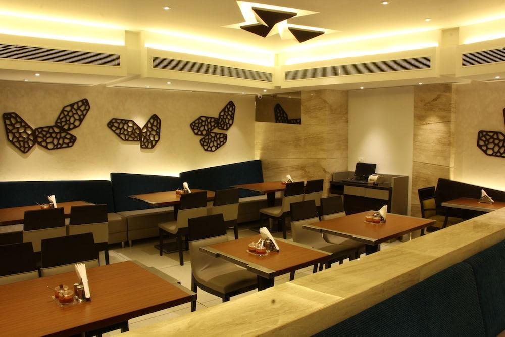Hotel Fidalgo Panaji Eksteriør bilde