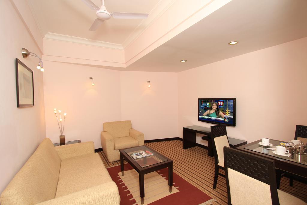 Hotel Fidalgo Panaji Eksteriør bilde